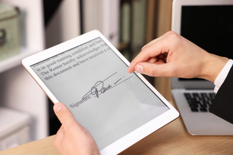 Digital Lease Signing for Fast Move-Ins